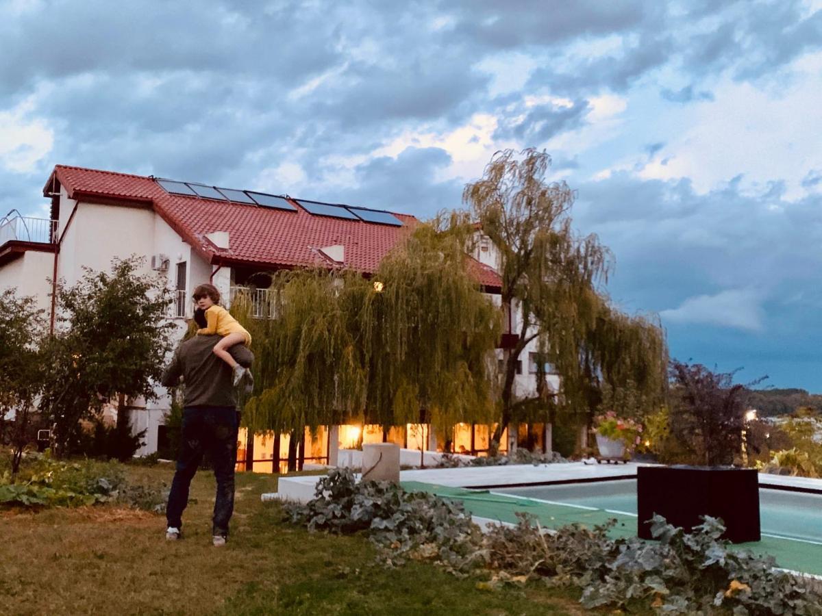 Pensiunea 4 Salcii Baltenii de Sus Bagian luar foto